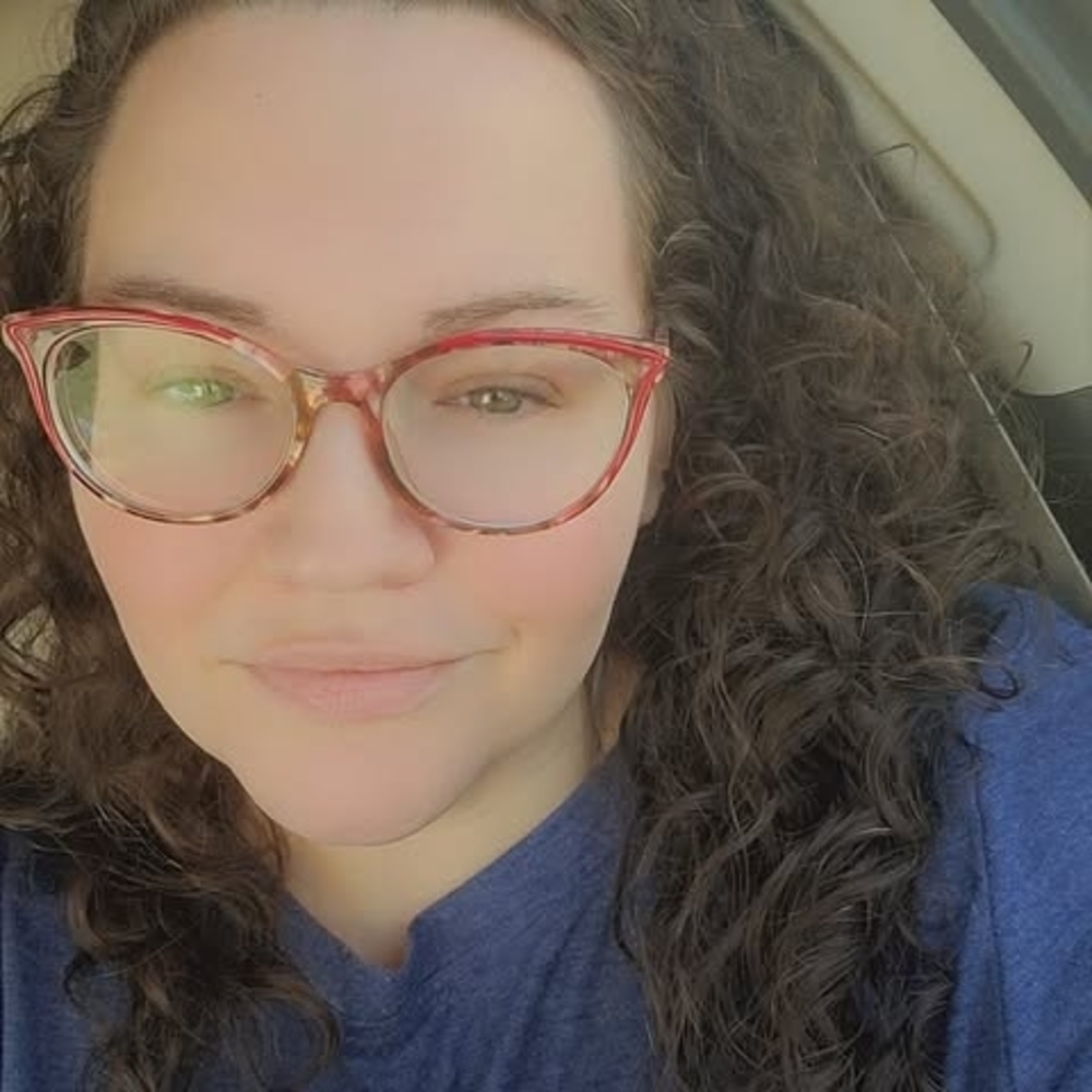 Meet your Posher, Jillian